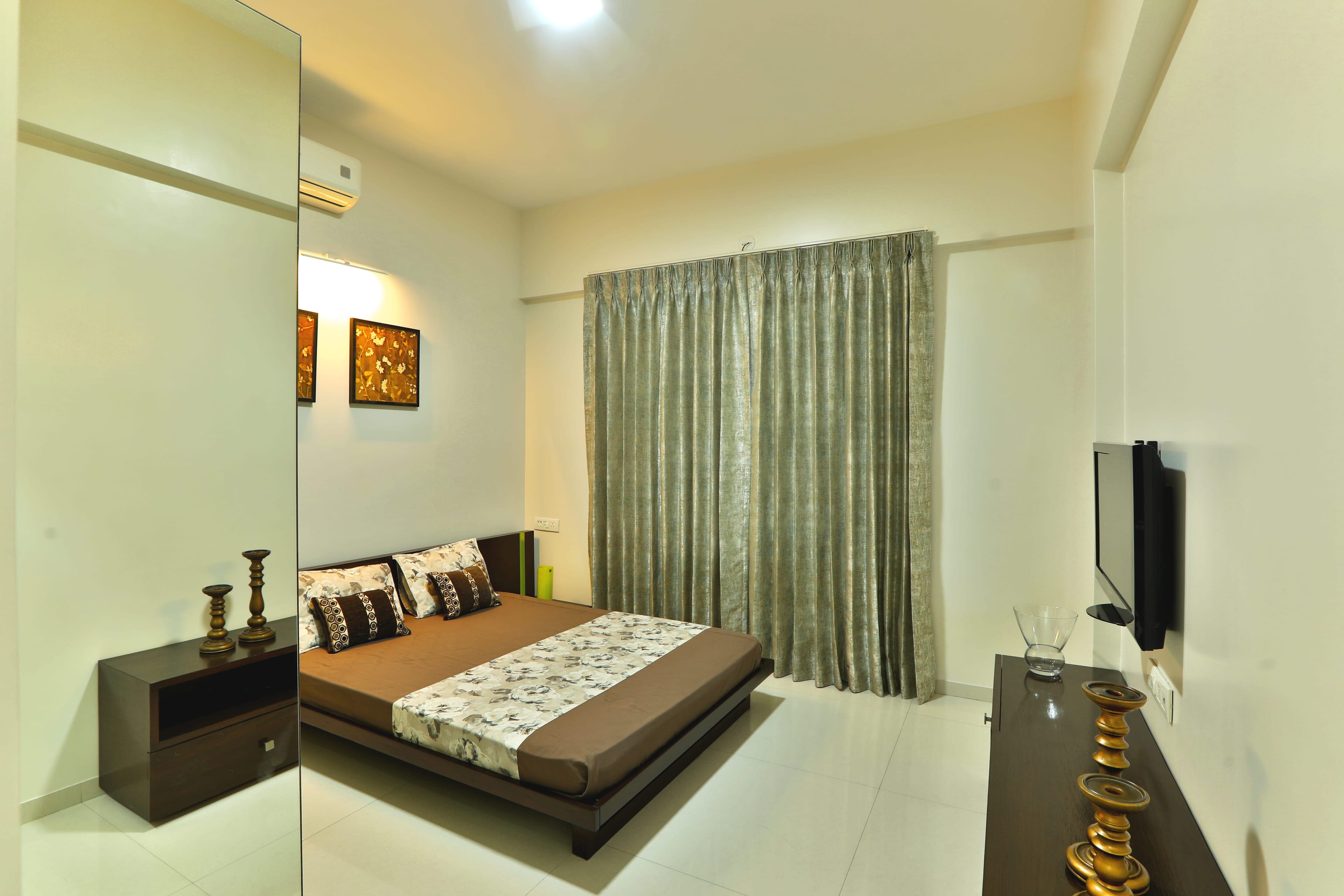 Bed Room